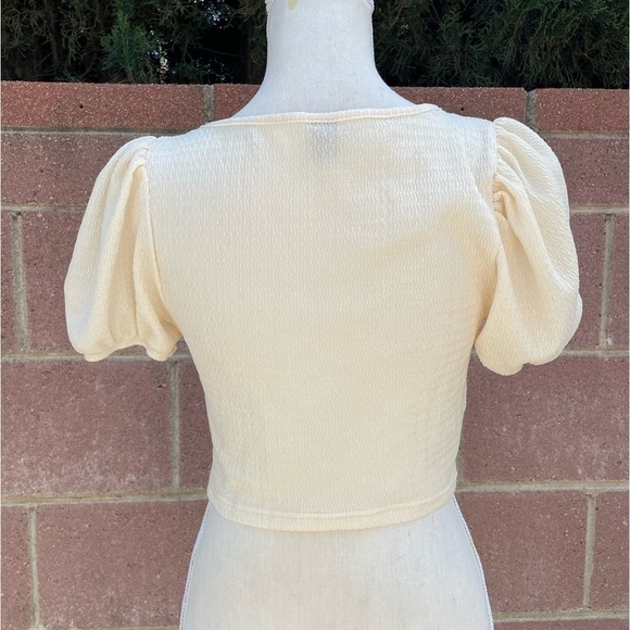 SHEIN Crop Tee Puff Sleeve Ruched Textured Size 6 Medium - Picture 4 of 8